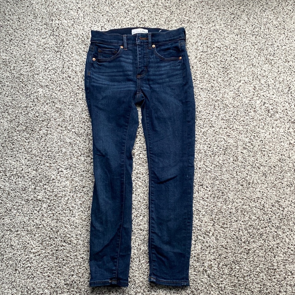 Like new loft skinny crop sz 00 petite
